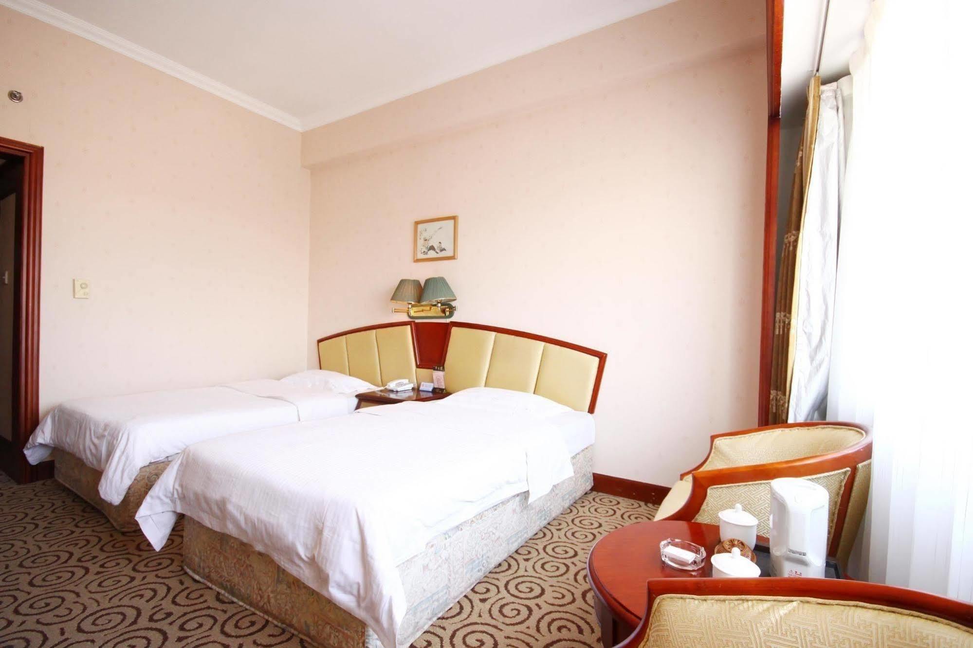 Hampton By Hilton Dalian Zhongshan Eksteriør billede