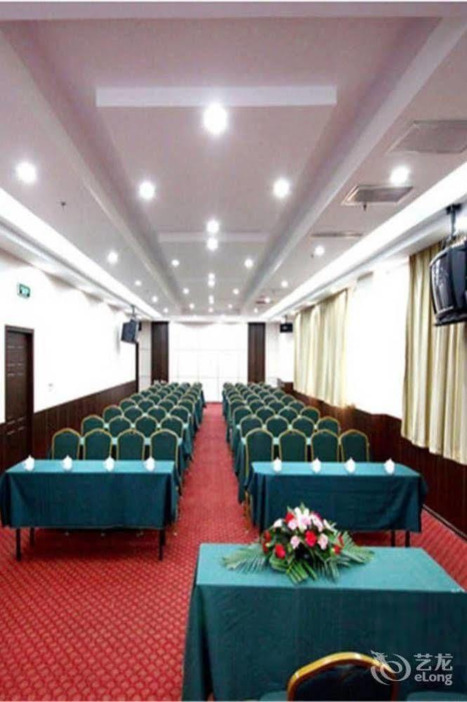 Hampton By Hilton Dalian Zhongshan Eksteriør billede