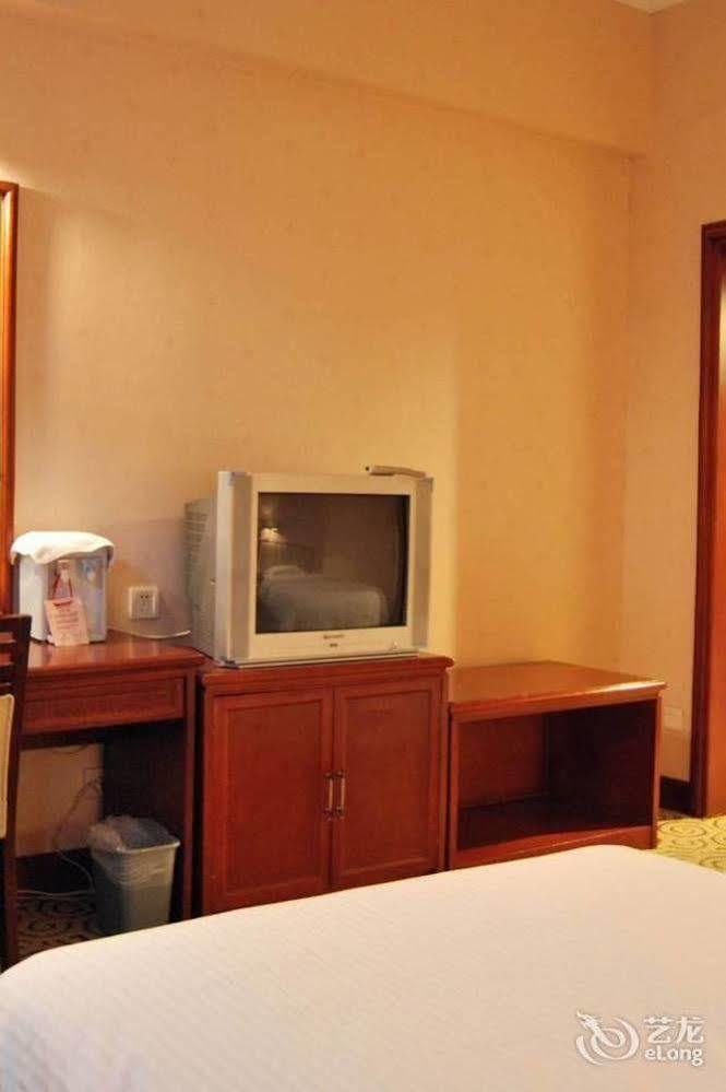 Hampton By Hilton Dalian Zhongshan Eksteriør billede